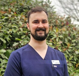 Dr Eoin Cremin : Veterinary Surgeon